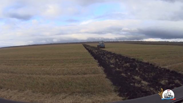 Бортируем колесо на Т-150К-09-25. Снимаю планки для предплужников с плуга. Пашем зябь. смотреть онлайн