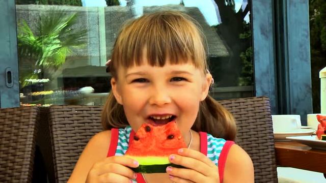 Кулинарные мастер-классы для детей в отеле «Ялта-Интурист» смотреть онлайн