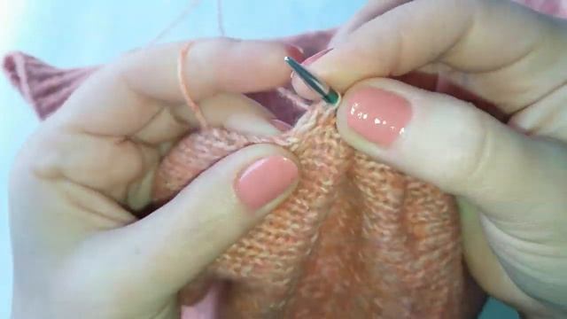 Кардиган спицами  с узором соты. Вязание рукавов от проймы. Потерянное видео