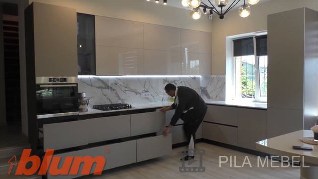 Куча крутых кухонь из 2021 года . Краткий обзор наших работ. Блюм,Кварц,Еггер,Феникс и многое друго смотреть онлайн