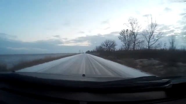 Ледяная дорога в Крыму или как хорошо чистят дороги. смотреть онлайн