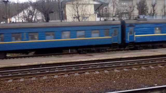 ВЛ80Т—1812/ВЛ40У—? з поїздом Львів—Кривий-Ріг / VL80T-1812/VL40U-? with train Lviv-Kryij-Rih смотреть онлайн