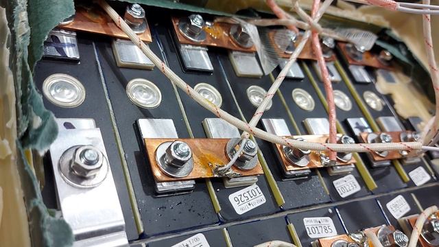 Vipow 48v, 100 Ah LIFEPo4 Замена Bms.