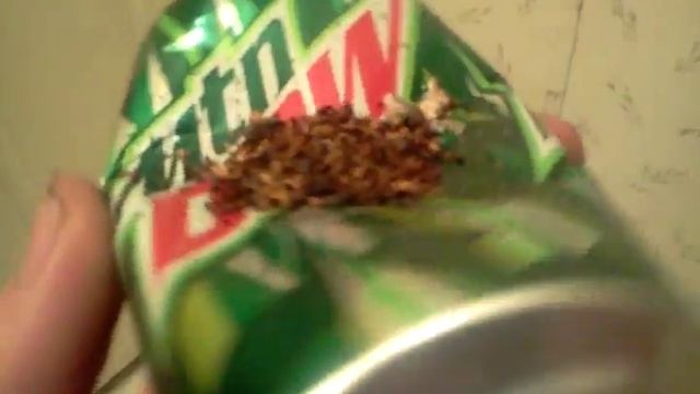 How to make a bong out of a can смотреть онлайн