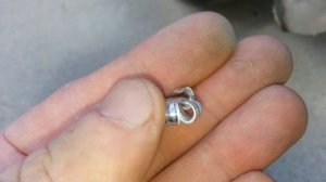 Надежно и дешево закрепить брызговик и не только