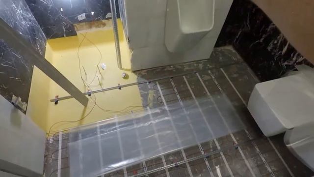 Ремонт бетонной стяжки с помощью смеси EUROCOL 915 , и укладка тёплого пола. смотреть онлайн