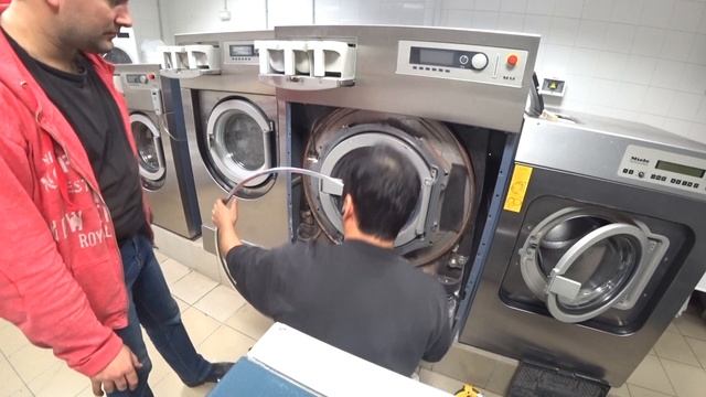Ремонт коммерческой техники Miele в больнице. смотреть онлайн