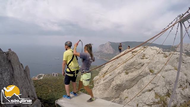 Артём Ильяс-Кая прыжки с верёвкой в Крыму с командой Skyline смотреть онлайн