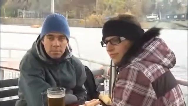 Zdeněk Izer Drzý pasažér Skečbar 2010 смотреть онлайн