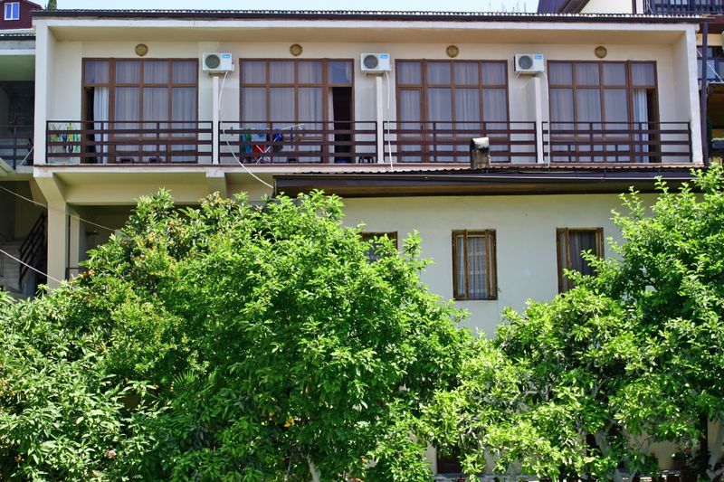 Отдых в Лоо цены у моря частный сектор. Лоо снять жилье без посредников. «Лазурный» гостевой дом смотреть онлайн
