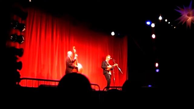 John Hegley at Glastonbury Cabaret Tent 2011 смотреть онлайн