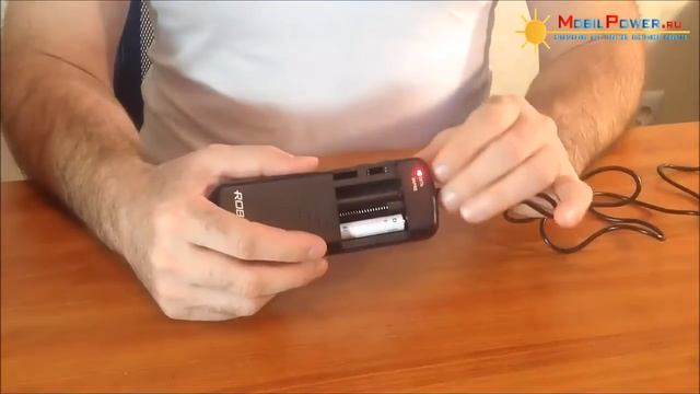 Обзор: компактное супер-универсальное зарядное устройство Robiton SmartCharger Traveller смотреть онлайн