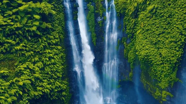 4K UHD Waterfall - Relaxing, nature, meditation смотреть онлайн