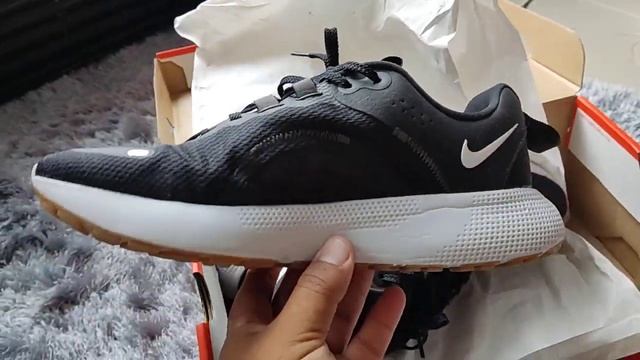 Tênis Nike React Escape Run 2 смотреть онлайн