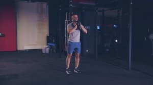 Попеременные гоблет выпады с гирей назад/Kettlebell Alternating Goblet Reverse Lunges