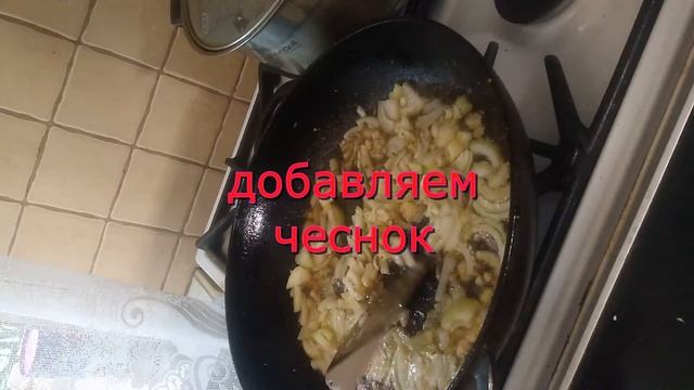 Свиные ребра тушеные с картофелем -Так вкусно, что можно съесть и кости! смотреть онлайн