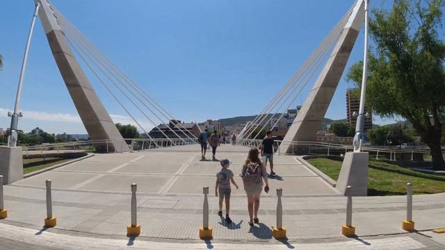 Городок ВИША КАРЛОС ПАС 🇦🇷 Кордова АРГЕНТИНА что посмотреть 👀 VILLA CARLOS PAZ Cordoba, Argentina 🚡 смотреть онлайн