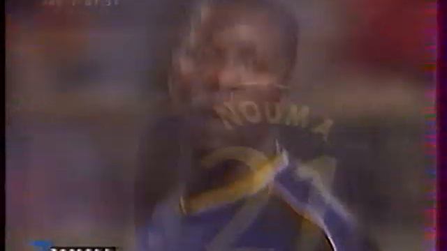 [résumé] RC Lens - Arsenal FC (1-2), Coupe UEFA, saison 1999/2000 смотреть онлайн