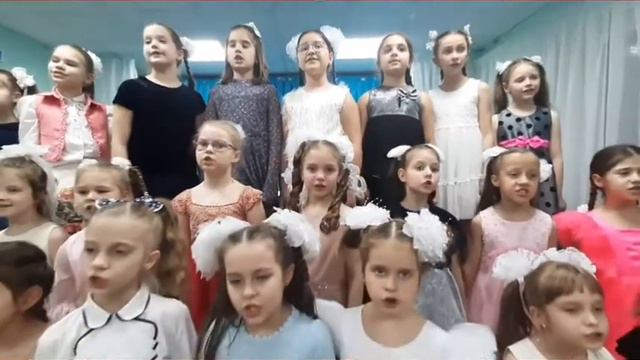Челлендж 'Новый год вместе!' Младший хор преп. А В Байдикова, конц. И А Кривокотченко смотреть онлайн