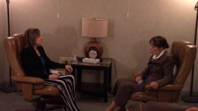 Therapy Session: Good Counseling Skills. Hoarding Disorder. Kim Lampson, PhD смотреть онлайн