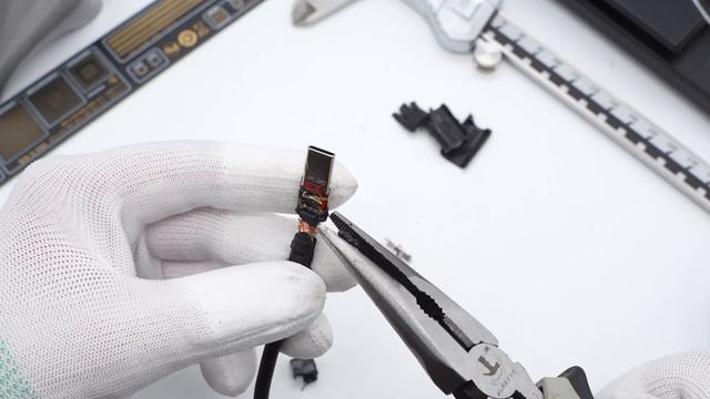 Teardown of Lenovo Thinkplus 135W Original Dual USB-C Cable смотреть онлайн