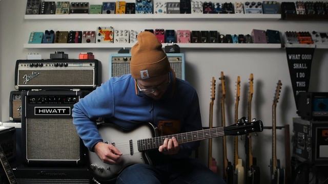 Which Silvertone Reissue Do I Choose!? | Silvertone Guitars 1303 & 1478 Shootout & Review смотреть онлайн