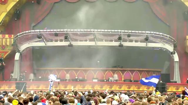 Don Diablo & Tiesto - Chemicals смотреть онлайн
