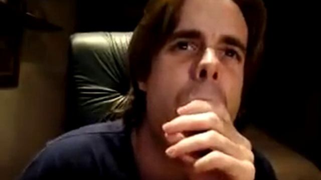 Two Guys One Horse VS Two Girls One Cup, ¿cuál video gana? смотреть онлайн