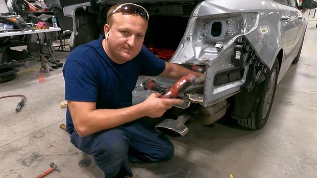 Kia Optima замена задней панели. смотреть онлайн