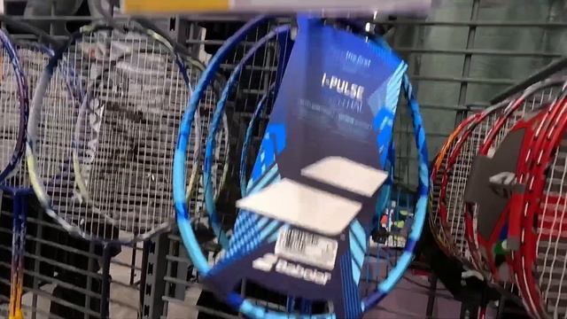ВЫЖИВАНИЕ В ЛЕСУ СРЕДИ МЕДВЕДЕЙ: магазин Decathlon смотреть онлайн