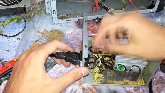 Ремонт компьютера Системного блока Жесть Не запускается смотреть онлайн