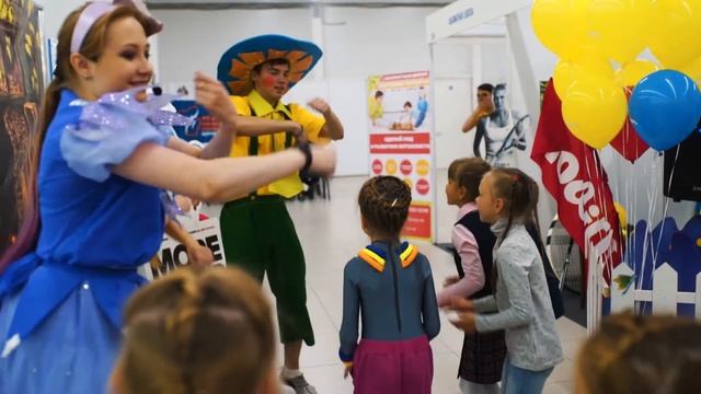 «Умный ребёнок» 2017. Открытие выставки смотреть онлайн