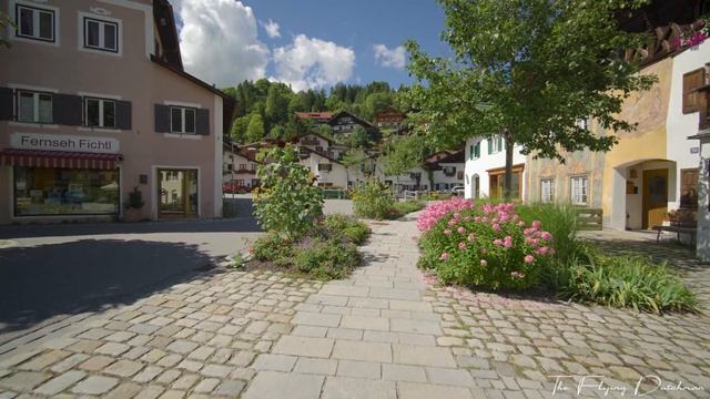 Mittenwald Most Beautiful Small Village With Charming Houses With Wall Art in Germany 8K смотреть онлайн