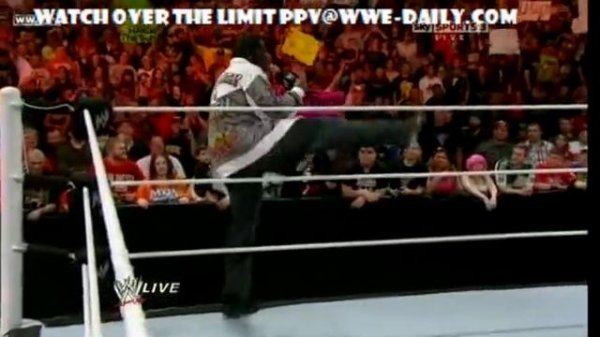 WWE RAW- 23/5/11 Part 1 (HD)