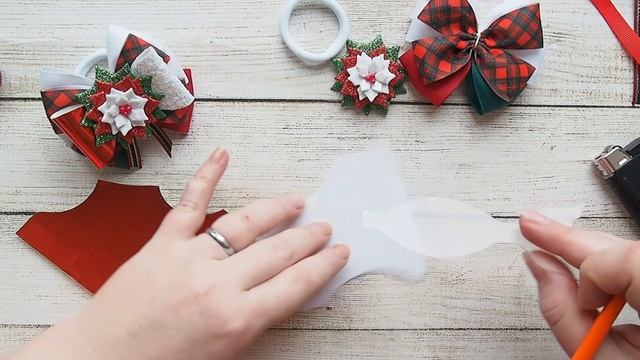 Новогодние бантики из репсовых лент и кожзама DIY | Christmas bows made of ribbons and leatherette смотреть онлайн
