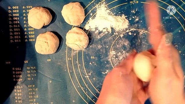 Какая вкуснятина/ Чебуреки с соленым творогом/Советую всем. смотреть онлайн