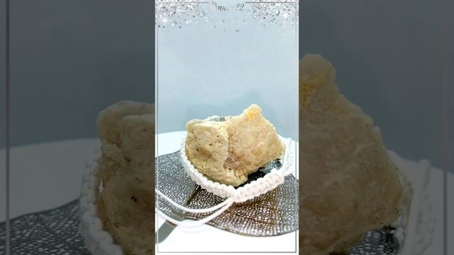 Плетеный белый браслет со стрекозой ✨? смотреть онлайн