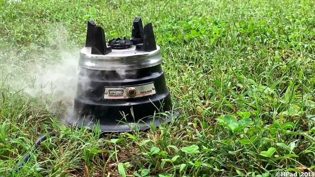 Waring Professional Bar Blender Destruction смотреть онлайн