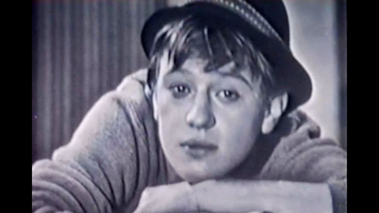 Сергей Дрейден в спектакле "Откуда я родом, там люди воспитанные" (1964) смотреть онлайн