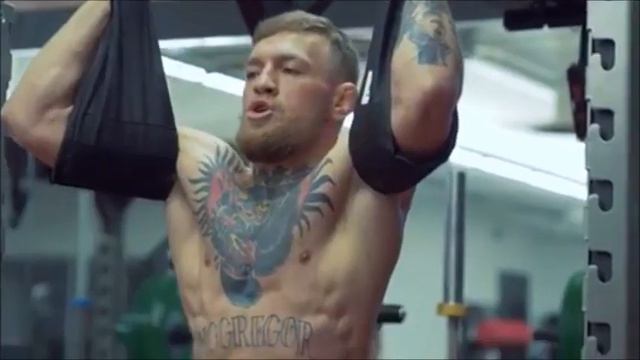 MCGREGOR THREATENS MAYWEATHER WITH "BRICKS" WARNING; RESPONDS TO "LITTLE MAN" 8 OZ. GLOVE CHALLENGE смотреть онлайн