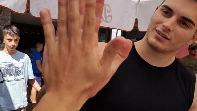 How BIG is Rino Mašić hand? смотреть онлайн