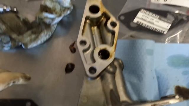 Nissan altima 2.5 oil cooler gasket replacement/oil leak fixed!! смотреть онлайн