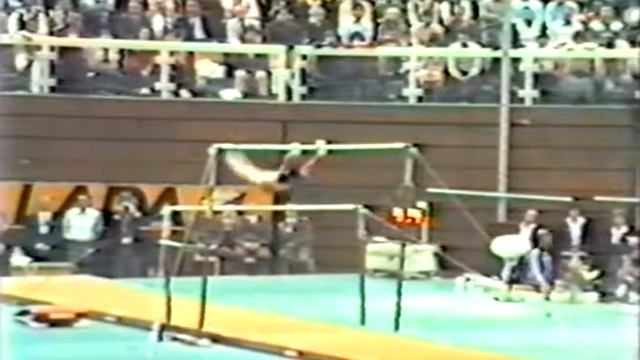 1st EF UB GDR Maxi Gnauck 1983 World Gymnastics Championships 19 925 смотреть онлайн