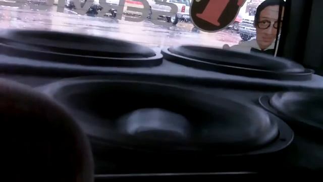 10.000 ватт Dd. Сабвуфер (subwoofer) смотреть онлайн