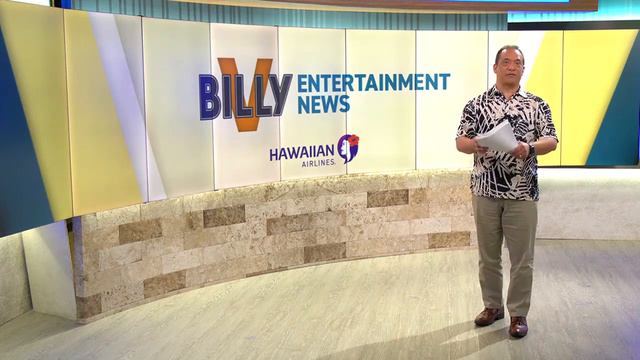 Actor Tom Hollander gets a big check meant for Tom Holland смотреть онлайн
