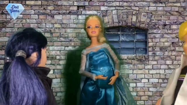 Marinette and Adrien switch bodies/ body swap L.O.L. Doll akumatized miraculous ladybug doll episod смотреть онлайн