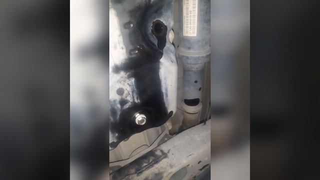 Hilux Gun125 Change Auto Oil, Differential/axle Oil, Transfer Oil..