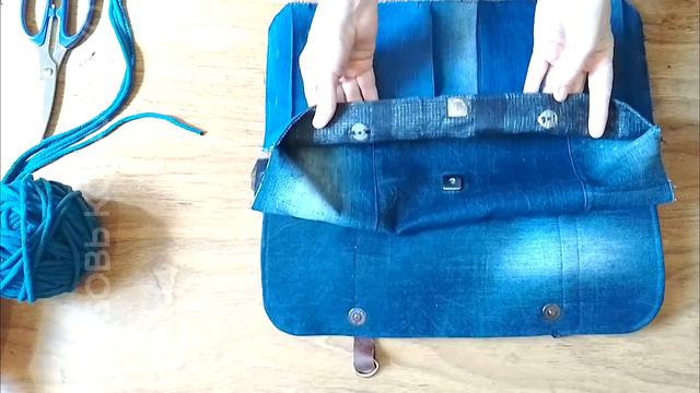 diy//Дорожная сумка из ненужных джинсов своими руками .Вторая жизнь вещей. смотреть онлайн