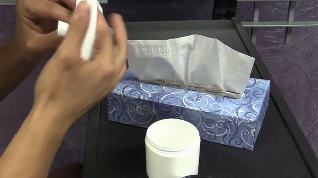 How to use a Sea Salt Soak and Compress for Ear Piercings смотреть онлайн