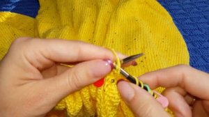 Росток. Вязание снизу вверх регланом с помощником! ?